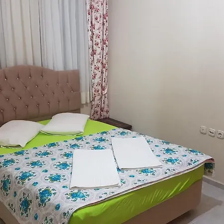 Ali Ozalp Apartahotel