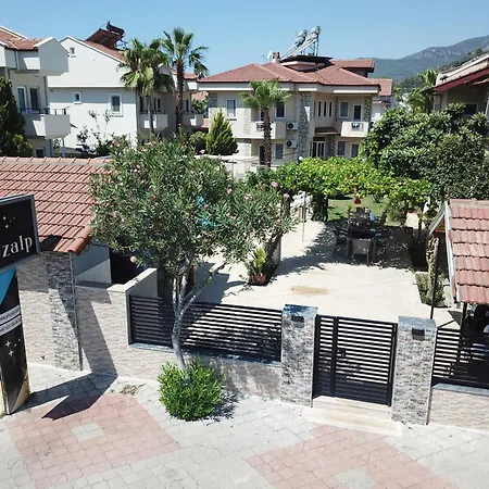 Ali Ozalp Apartmanhotel 3*
