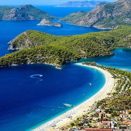 Ali Ozalp Apartahotel